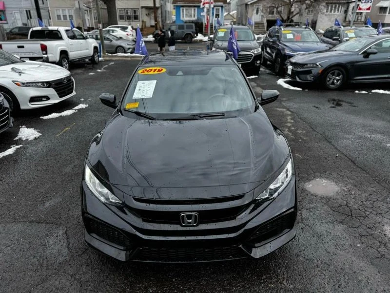 2019 Honda Civic 10th Gen - Image 3 of 12