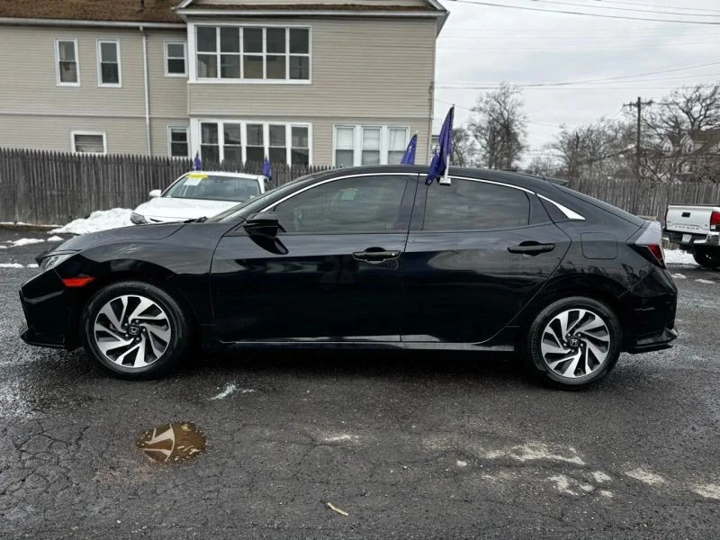 2019 Honda Civic 10th Gen - Image 6 of 12