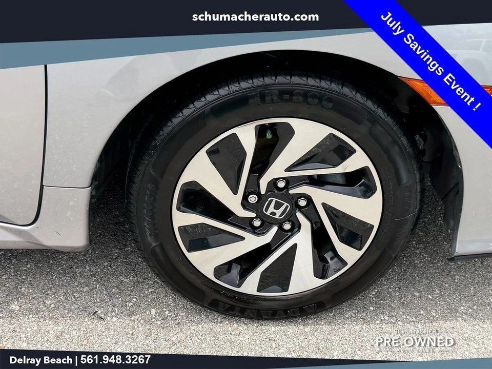 2019 Honda Civic 10th Gen - Image 19 of 26