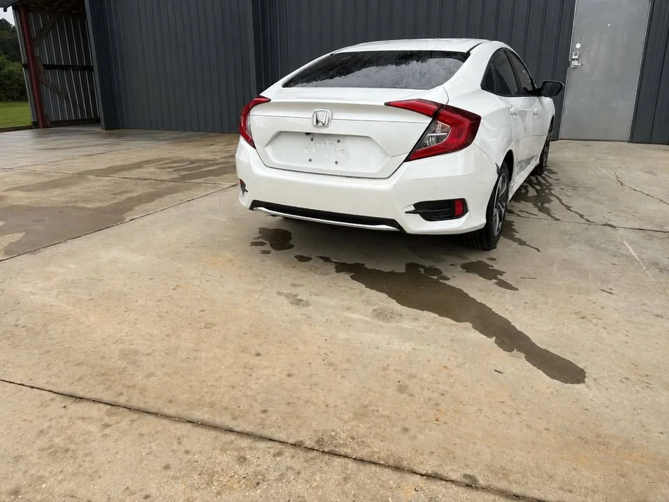 2019 Honda Civic 10th Gen - Image 2 of 4