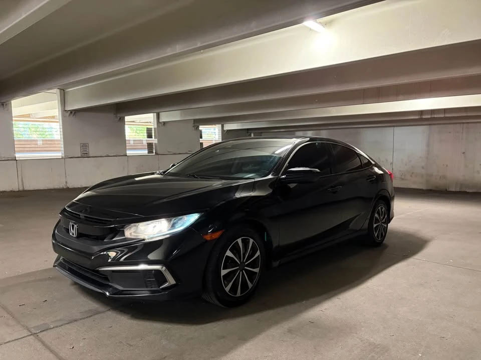 2019 Honda Civic 10th Gen - Image 2 of 10