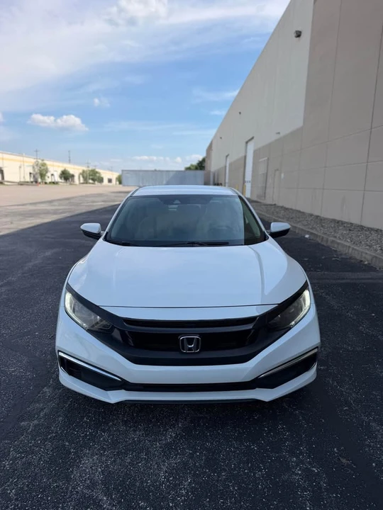 2019 Honda Civic 10th Gen - Image 16 of 17
