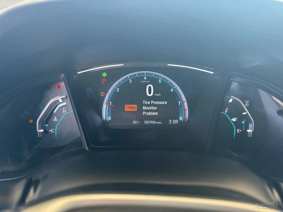 2019 Honda Civic 10th Gen - Image 11 of 21
