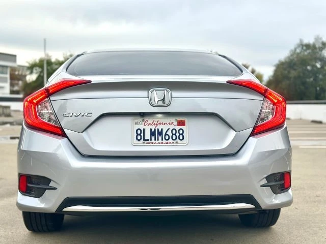 2019 Honda Civic 10th Gen - Image 9 of 21