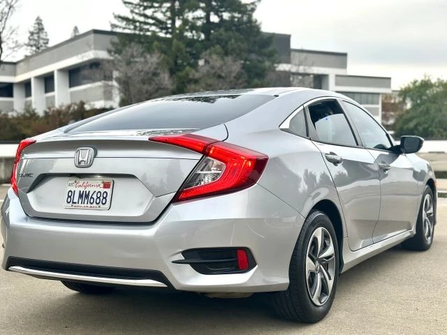 2019 Honda Civic 10th Gen - Image 10 of 21