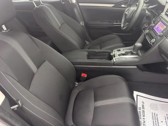 2019 Honda Civic 10th Gen - Image 13 of 21