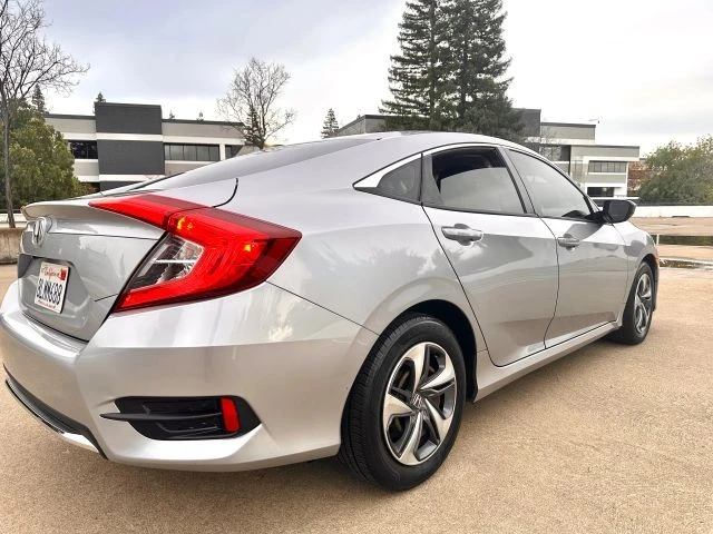 2019 Honda Civic 10th Gen - Image 11 of 21