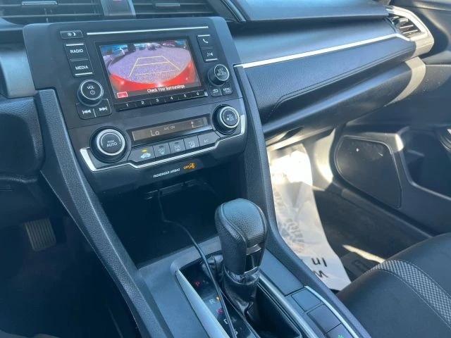 2019 Honda Civic 10th Gen - Image 17 of 18