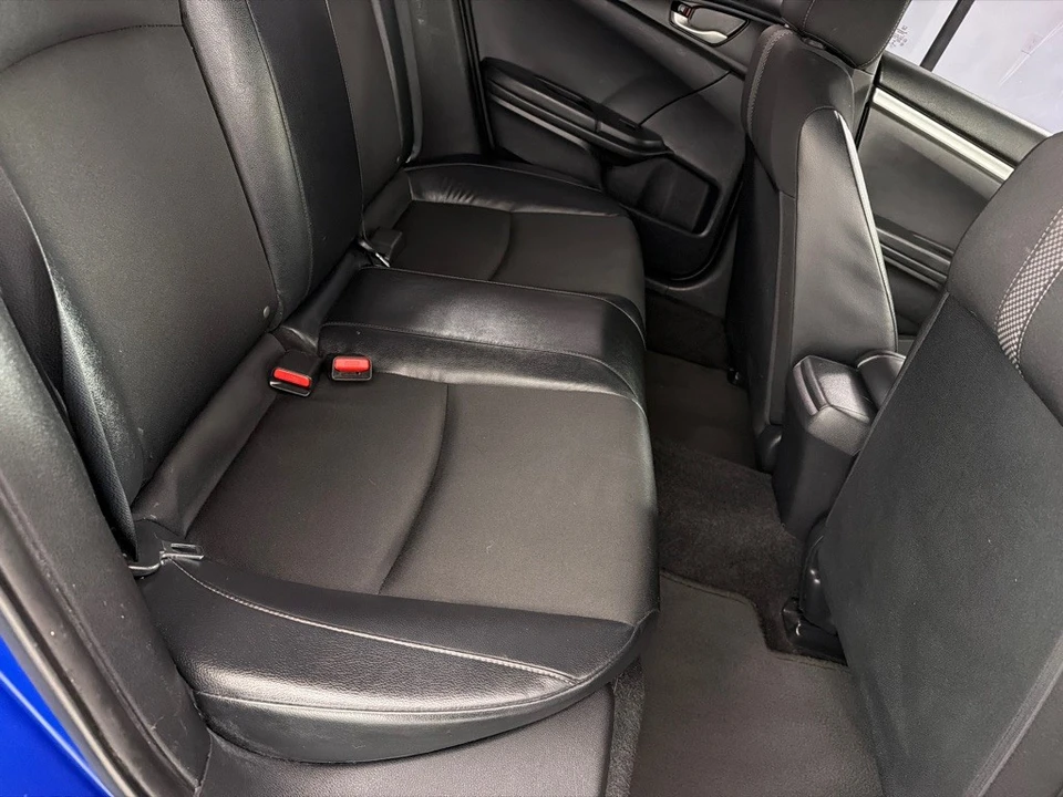 2019 Honda Civic 10th Gen - Image 20 of 25