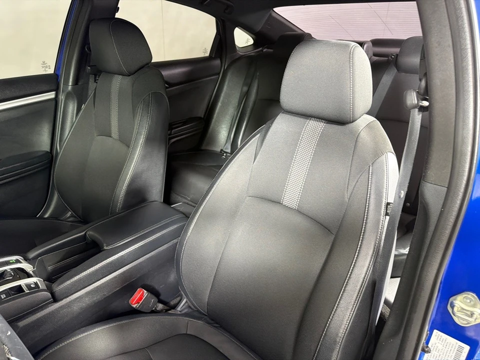 2019 Honda Civic 10th Gen - Image 12 of 25