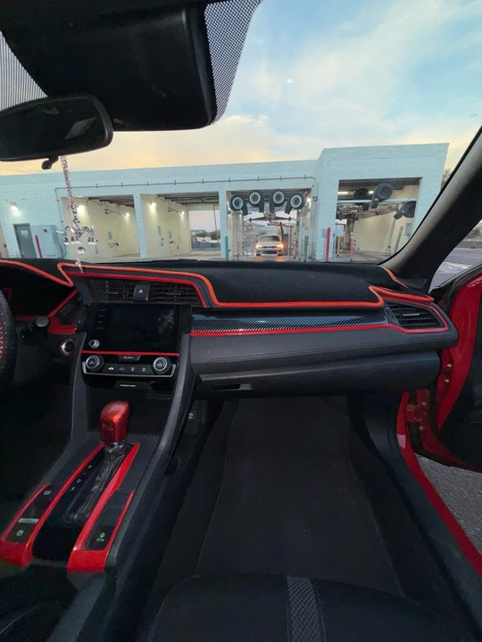 2019 Honda Civic 10th Gen - Image 7 of 13