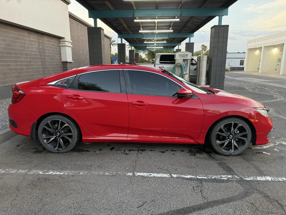2019 Honda Civic 10th Gen - Image 3 of 13