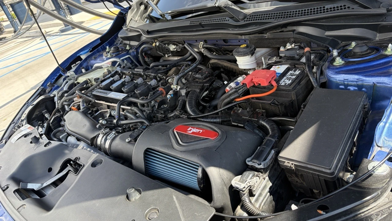 2019 Honda Civic 10th Gen - Image 4 of 24
