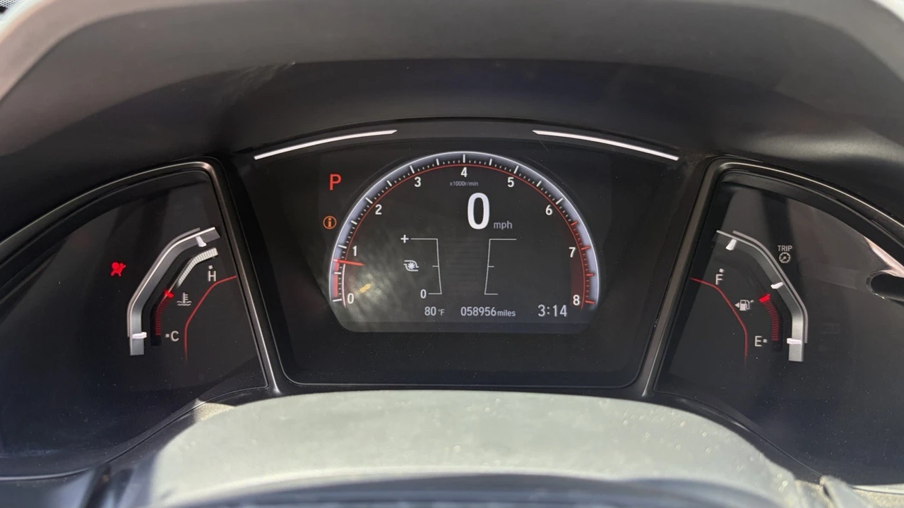 2019 Honda Civic 10th Gen - Image 12 of 24