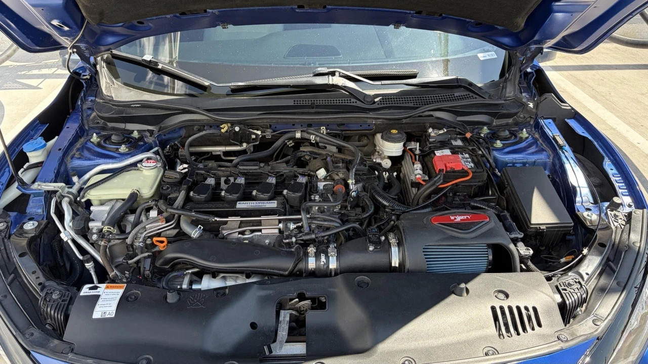 2019 Honda Civic 10th Gen - Image 6 of 24