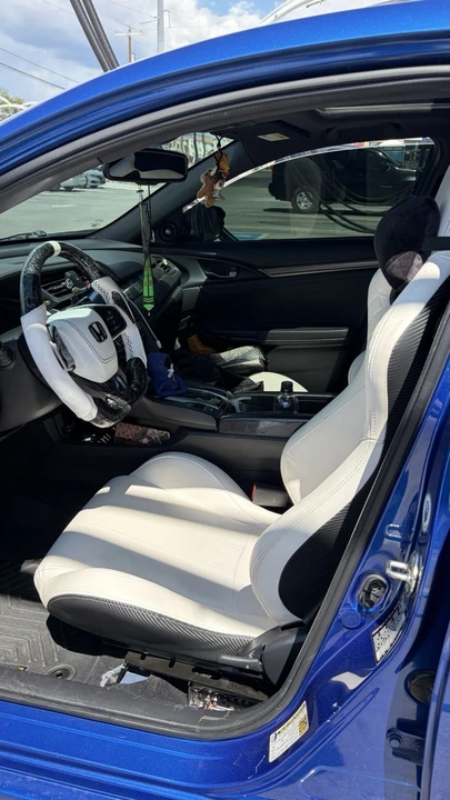 2019 Honda Civic 10th Gen - Image 15 of 24