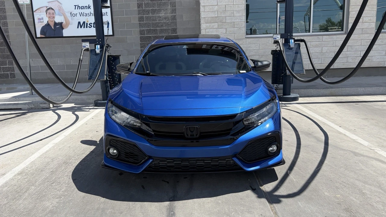2019 Honda Civic 10th Gen - Image 24 of 24
