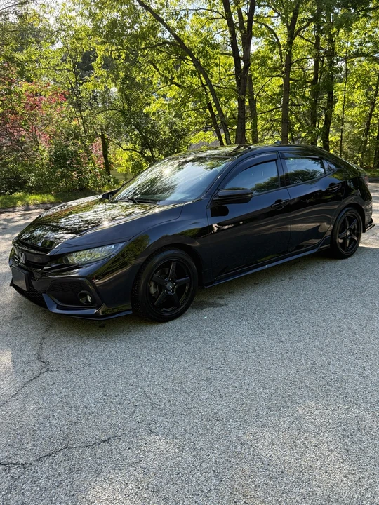 2019 Honda Civic 10th Gen - Image 3 of 28