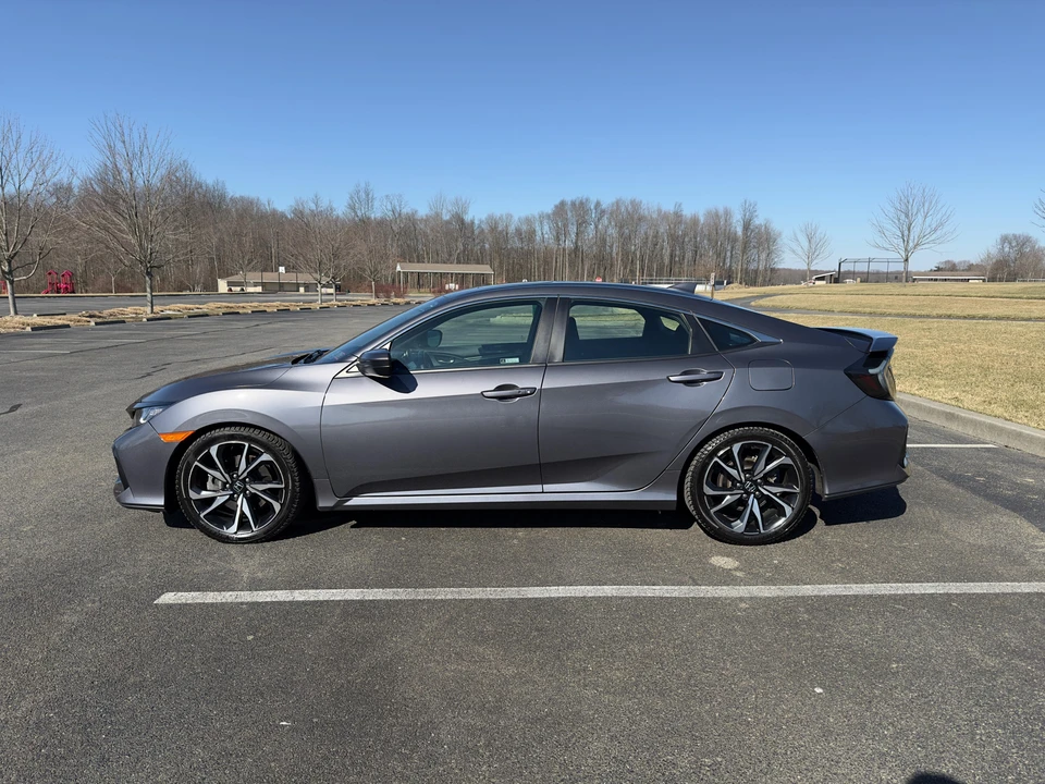 2019 Honda Civic Si 10th Gen - Image 9 of 31
