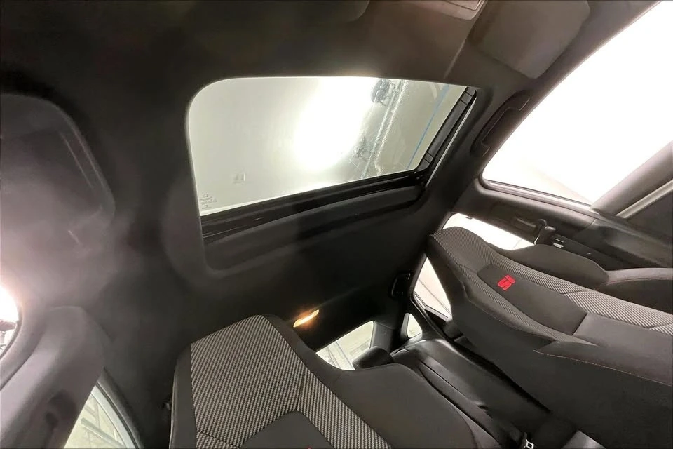 2019 Honda Civic Si 10th Gen - Image 10 of 12