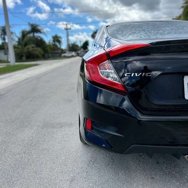 2019 Honda Civic Si 10th Gen - Image 5 of 10