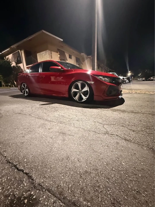 2019 Honda Civic Si 10th Gen - Image 2 of 6