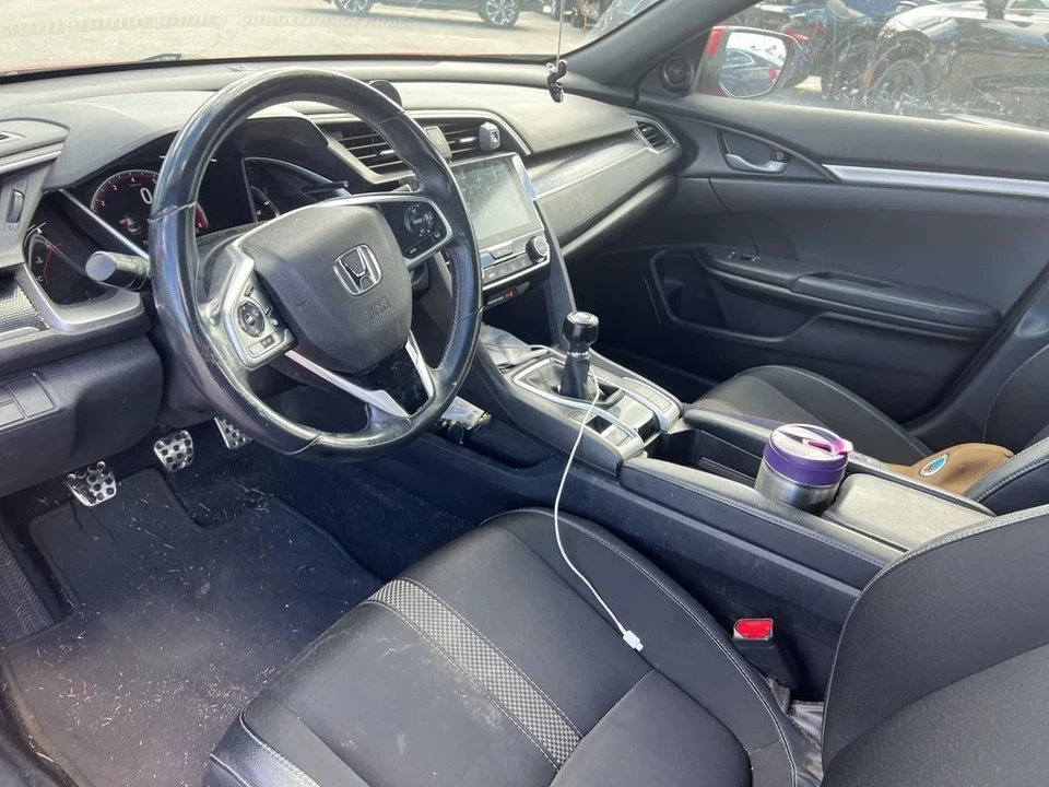 2019 Honda Civic 10th Gen - Image 10 of 12