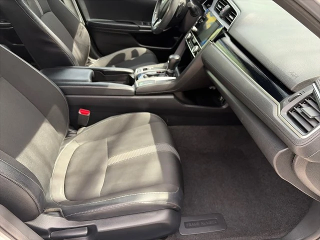 2019 Honda Civic 10th Gen - Image 25 of 31