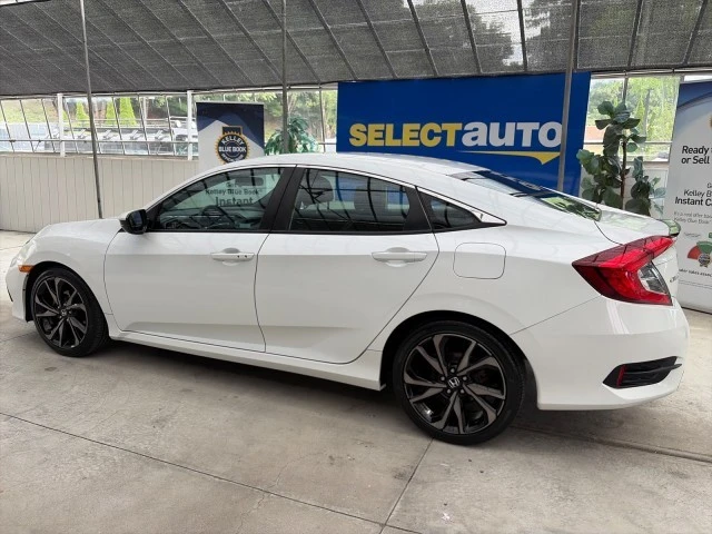 2019 Honda Civic 10th Gen - Image 13 of 31