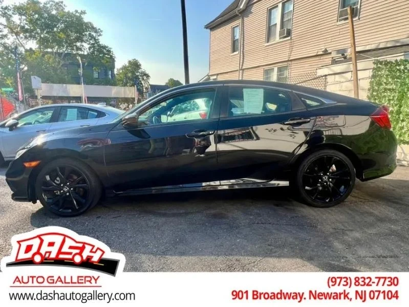 2019 Honda Civic 10th Gen - Image 5 of 12