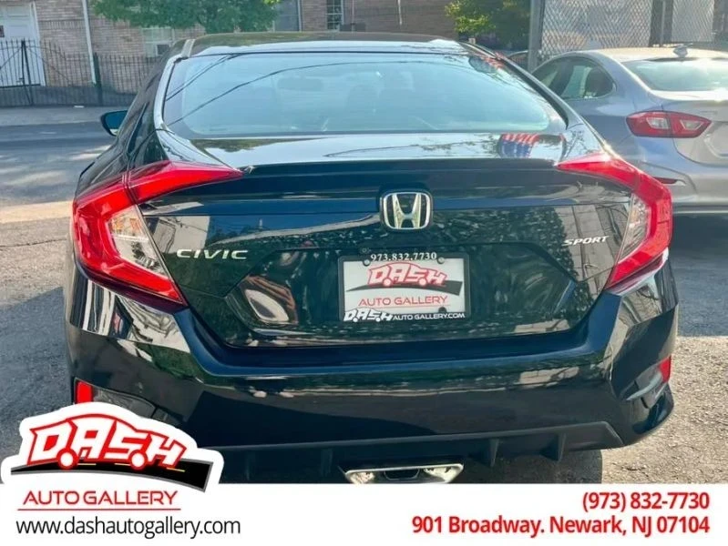 2019 Honda Civic 10th Gen - Image 7 of 12