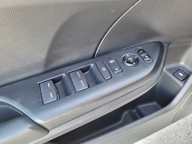 2019 Honda Civic 10th Gen - Image 14 of 27