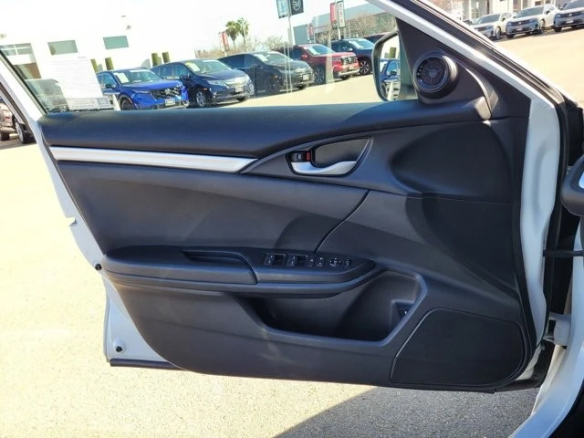 2019 Honda Civic 10th Gen - Image 13 of 27