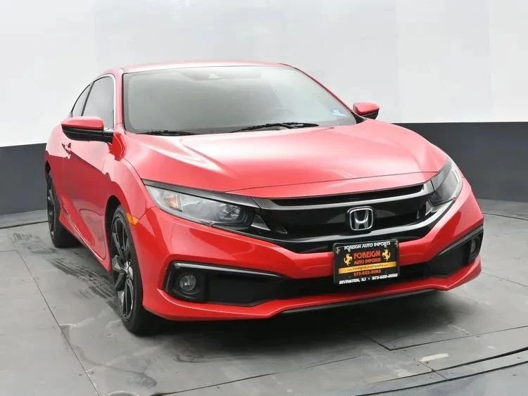 2019 Honda Civic 10th Gen - Image 3 of 12