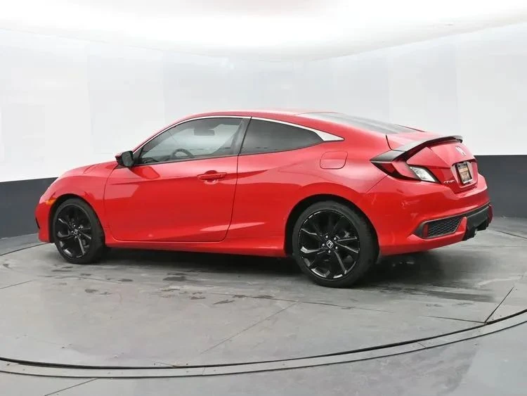 2019 Honda Civic 10th Gen - Image 9 of 12