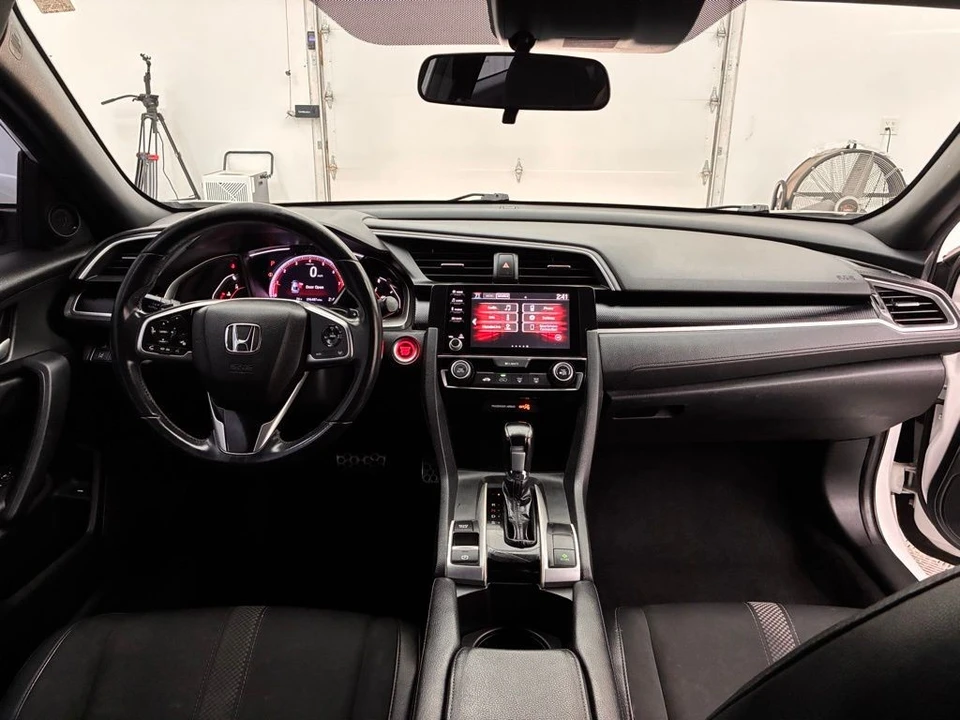 2019 Honda Civic 10th Gen - Image 2 of 12