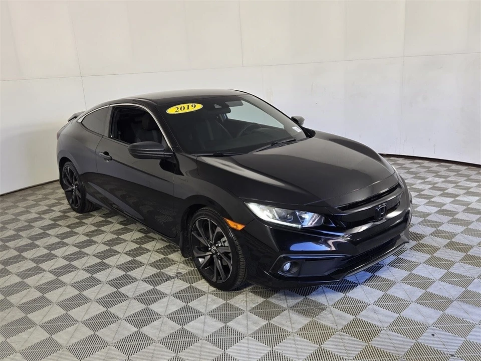 2019 Honda Civic 10th Gen - Image 2 of 12