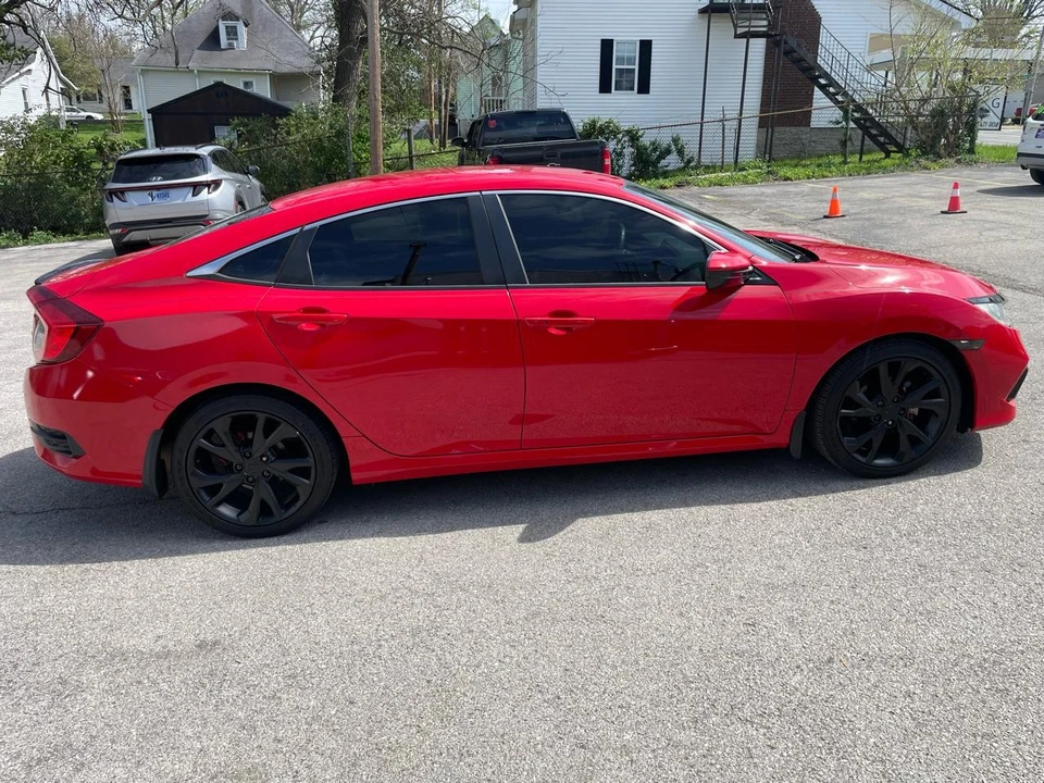 2019 Honda Civic 10th Gen - Image 4 of 26