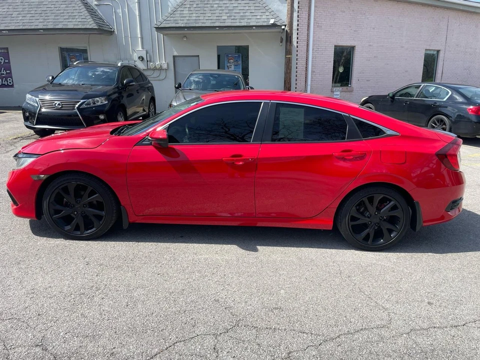 2019 Honda Civic 10th Gen - Image 9 of 26