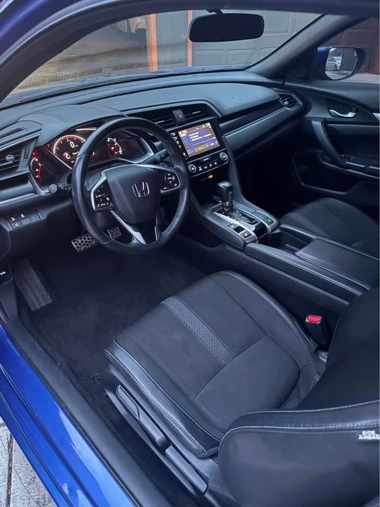 2019 Honda Civic 10th Gen - Image 8 of 10