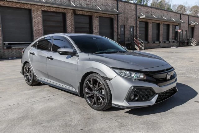 2019 Honda Civic 10th Gen - Image 9 of 21