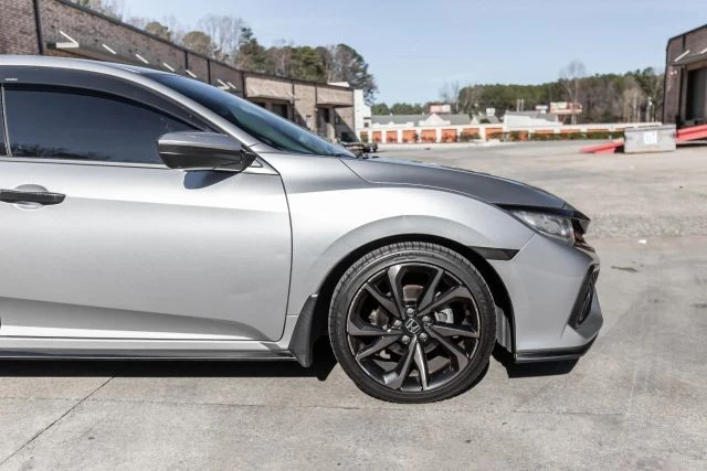 2019 Honda Civic 10th Gen - Image 10 of 21