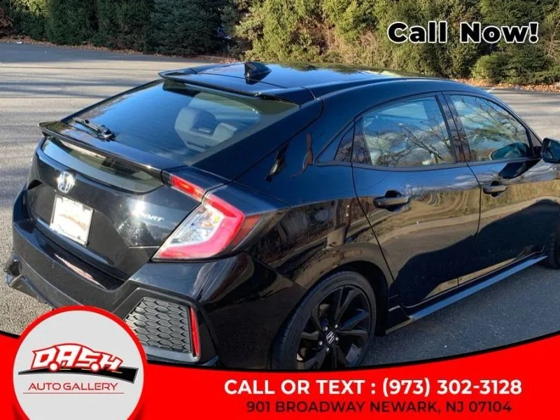 2019 Honda Civic 10th Gen - Image 5 of 12