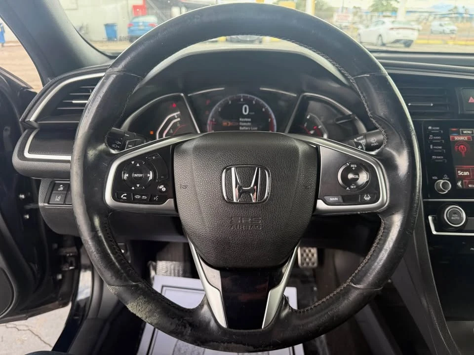 2019 Honda Civic 10th Gen - Image 10 of 15