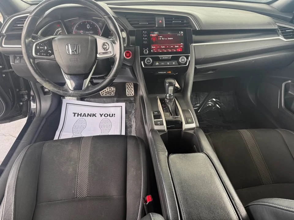 2019 Honda Civic 10th Gen - Image 9 of 15
