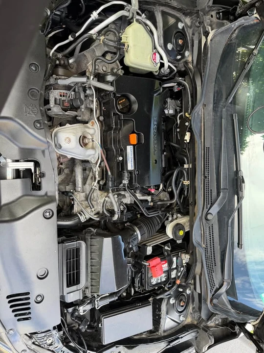 2019 Honda Civic 10th Gen - Image 15 of 18