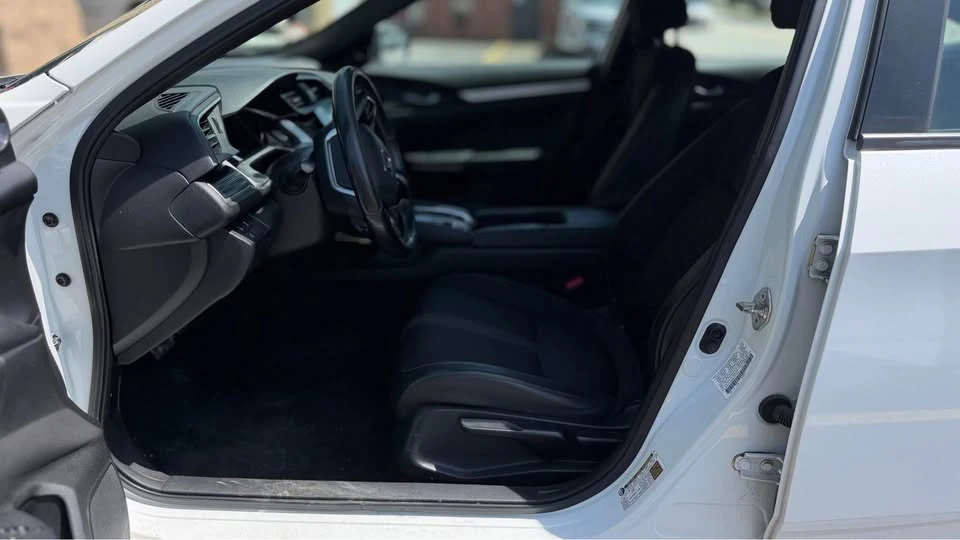 2019 Honda Civic 10th Gen - Image 7 of 12