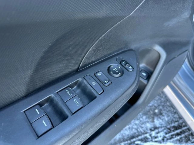 2019 Honda Civic 10th Gen - Image 11 of 21