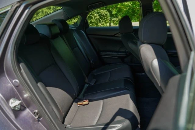 2019 Honda Civic 10th Gen - Image 26 of 28