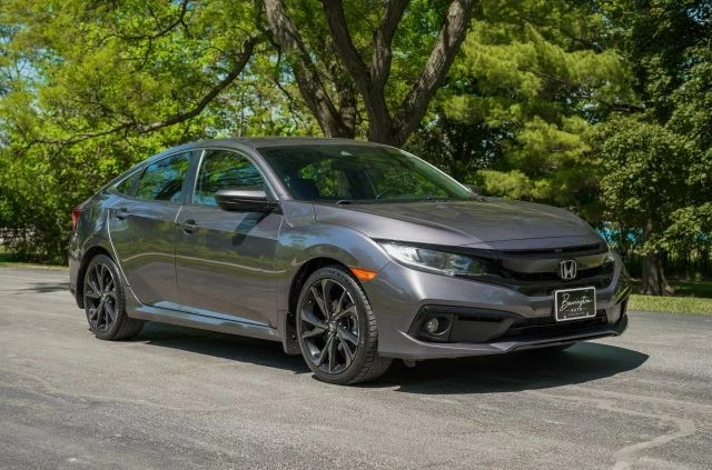 2019 Honda Civic 10th Gen - Image 3 of 28